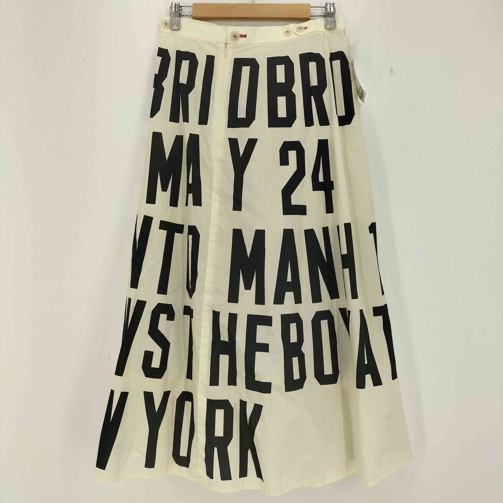 BEAMS BOYニュースペーパー柄スカート☆ BEAMS BOY ニュースペーパースカート 定価15180円 ペチコート