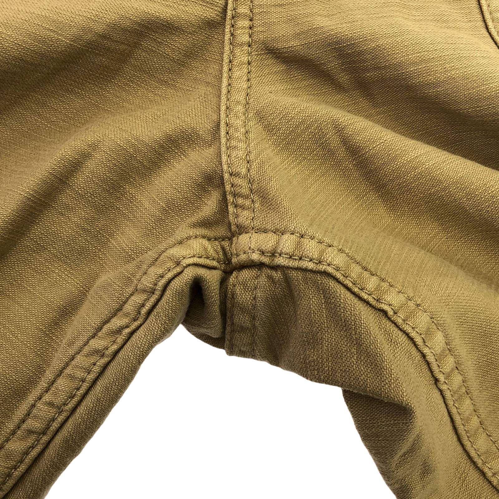 パンツ ベージュ