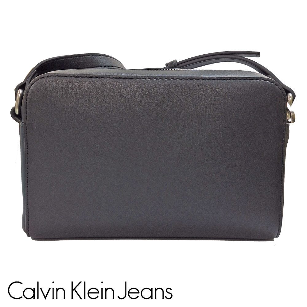 新品】カルバンクライン ジーンズ ミニショルダーバッグ 斜め
