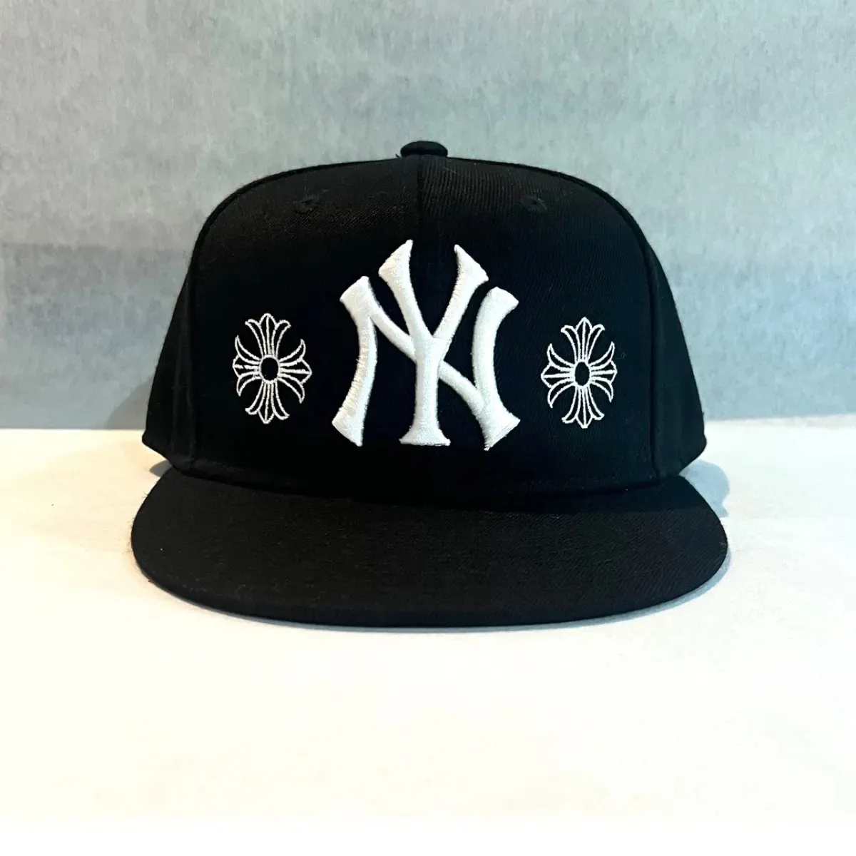 未使用 new era 59FIFTYキャップ クロムハーツ ヤンキース 77bjX94zdwfDT8j7H3Skm4.jpg@webp