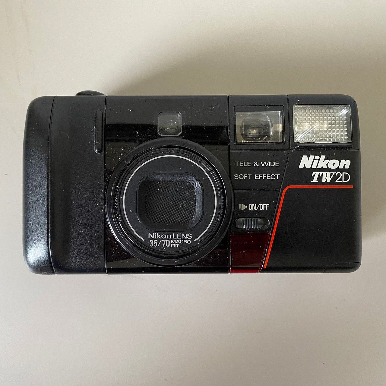 安心の定価販売 Nikon - TW2D フィルムカメラ フィルムカメラ 105 カメラ