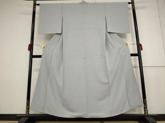 ★専用★未使用品 色無地 縮緬地 薄いアイスグレー 身丈156cm 袷 正絹 正絹色無地 銀鼠色（お取り寄せ品） | フォーマル着物 | やまと