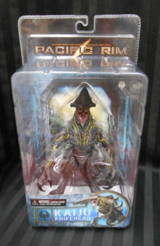 NECA (ACTION FIGURE) KNIFEHEAD KAIJU 7インチ