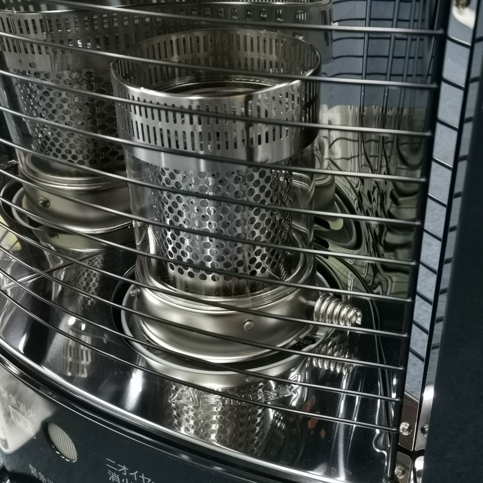 ほぼ未使用 TOYOTOMI トヨトミ 石油ストーブ RSX-230 黒 ブラック 21年