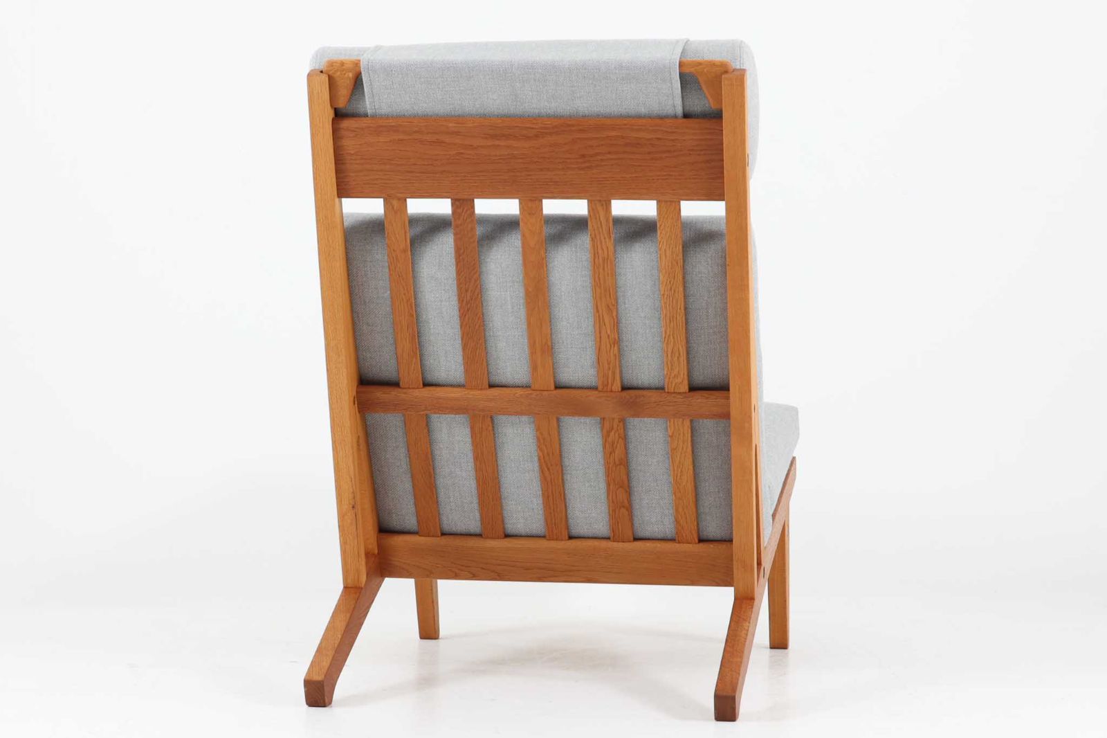 Hans J.Wegner(ハンス・J・ウェグナー) GE375 ハイバックシングル