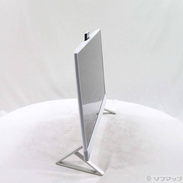 パールホワイト