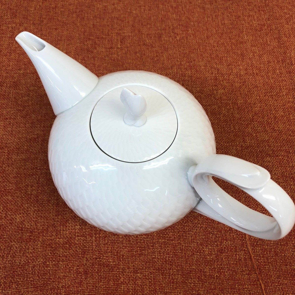 Meissen マイセン 波の戯れ ホワイト ティーポット 29727 箱付き 美品 