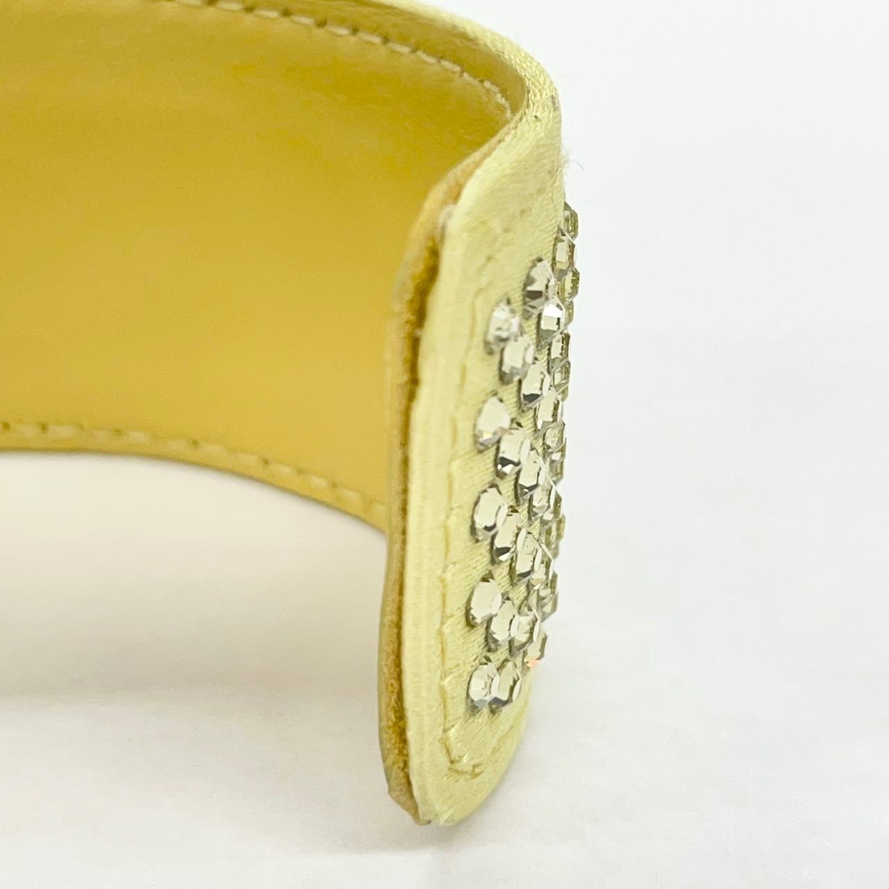 PRADA ラインストーン バングル ブレスレット 三角ロゴプレート カード＆ き ギフトOK FORTGASGNV_COM_BR