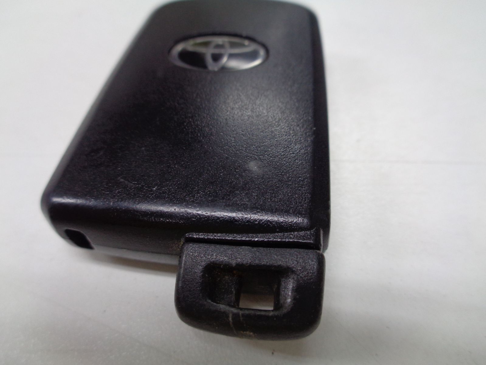 トヨタ 80ノア、ヴォクシー等　スマートキー　4ボタン 001-A00733 トヨタ 80ノア、ヴォクシー等 スマートキー 4ボタン 001-A00733