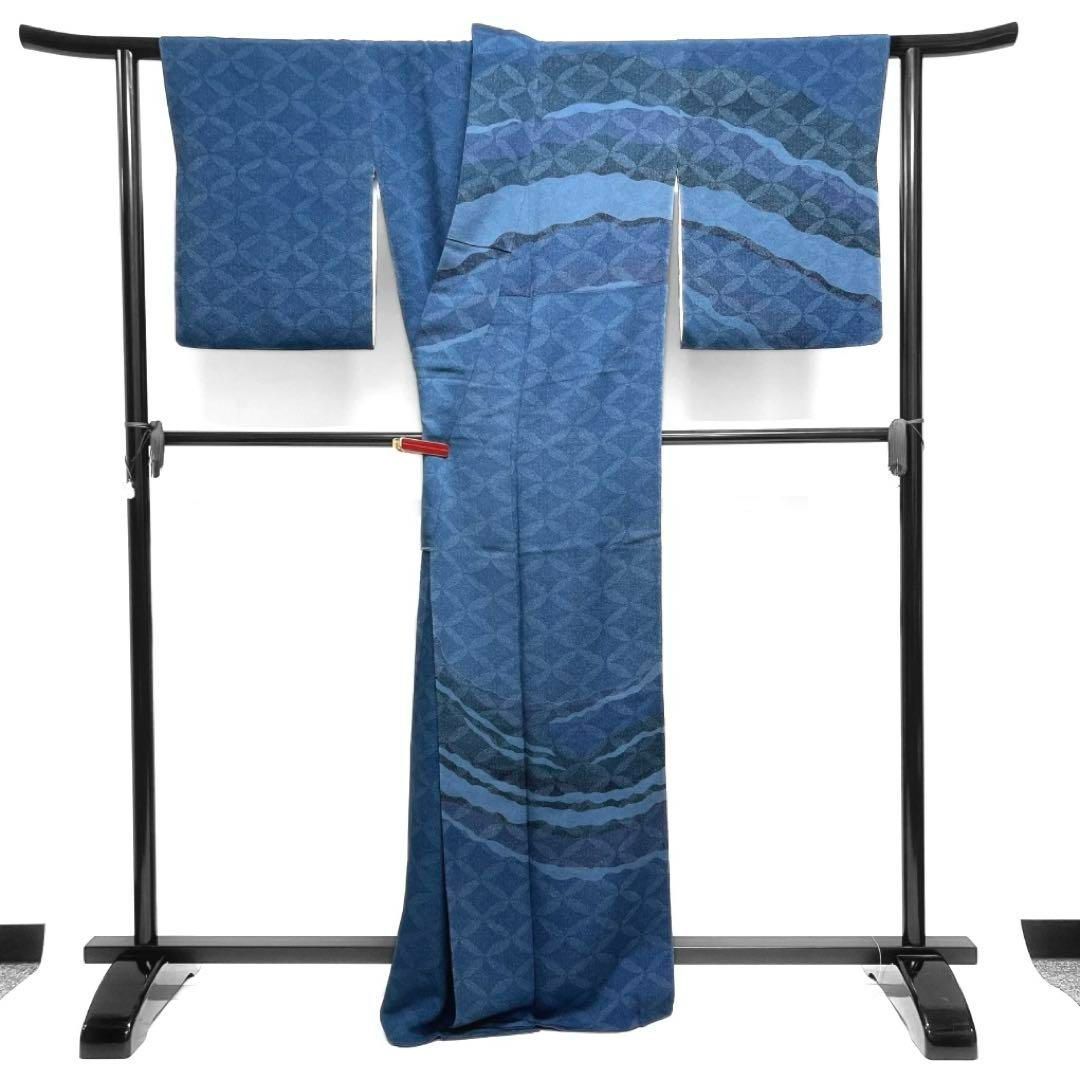 作家もの　付け下げ　七宝　藍染　円弧　よろけ模様　ちりめん着物　012a d 作家もの 付け下げ 七宝 藍染 円弧 よろけ模様 ちりめん着物