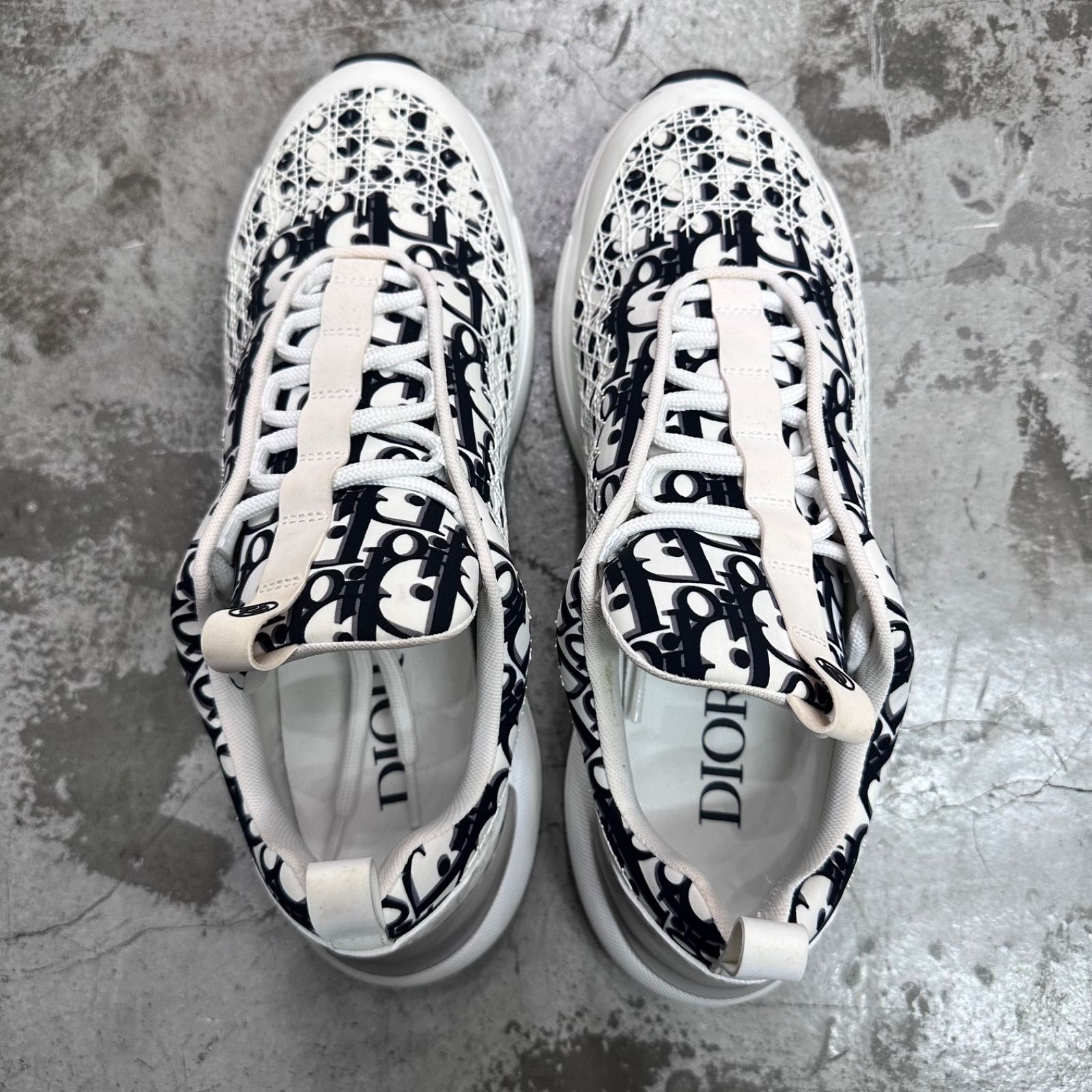 希少　DIOR ディオールオム　B24 オブリーク　カナージュ　スニーカー　ロゴ DIOR B24 オブリーク スニーカー 3SN248YJT06943 ディオール 43