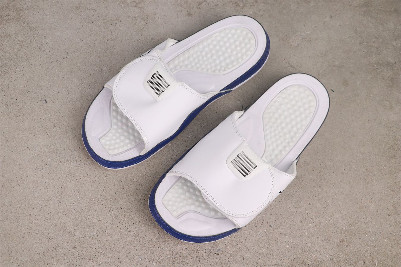  今日 エアジョーダン AA 1336-102 ホワイトブルー スリッパ-MM輸入 スニーカー キッズシューズ