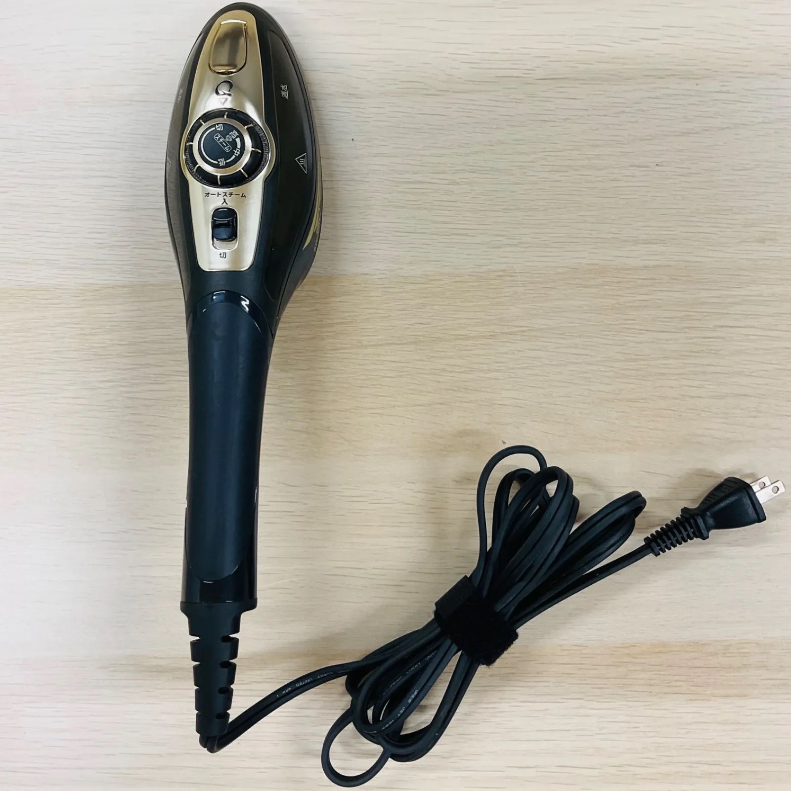 衣類スチーマー スチームQプラス 新品⭐︎スチームQプラス ハンディ