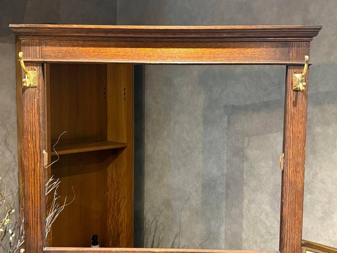 ホールスタンドチェア