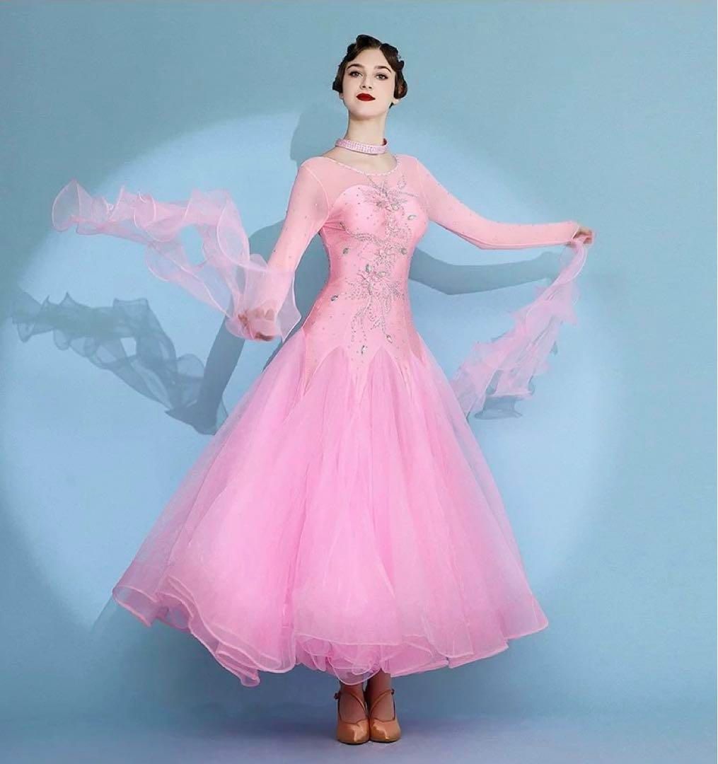 ストーン付きスタンダードドレス✨後ろファスナーあり！競技会・発表会に✨ 新品未使用【目を惹く豪華デザイン】発表会・競技会で映えるストーン付き