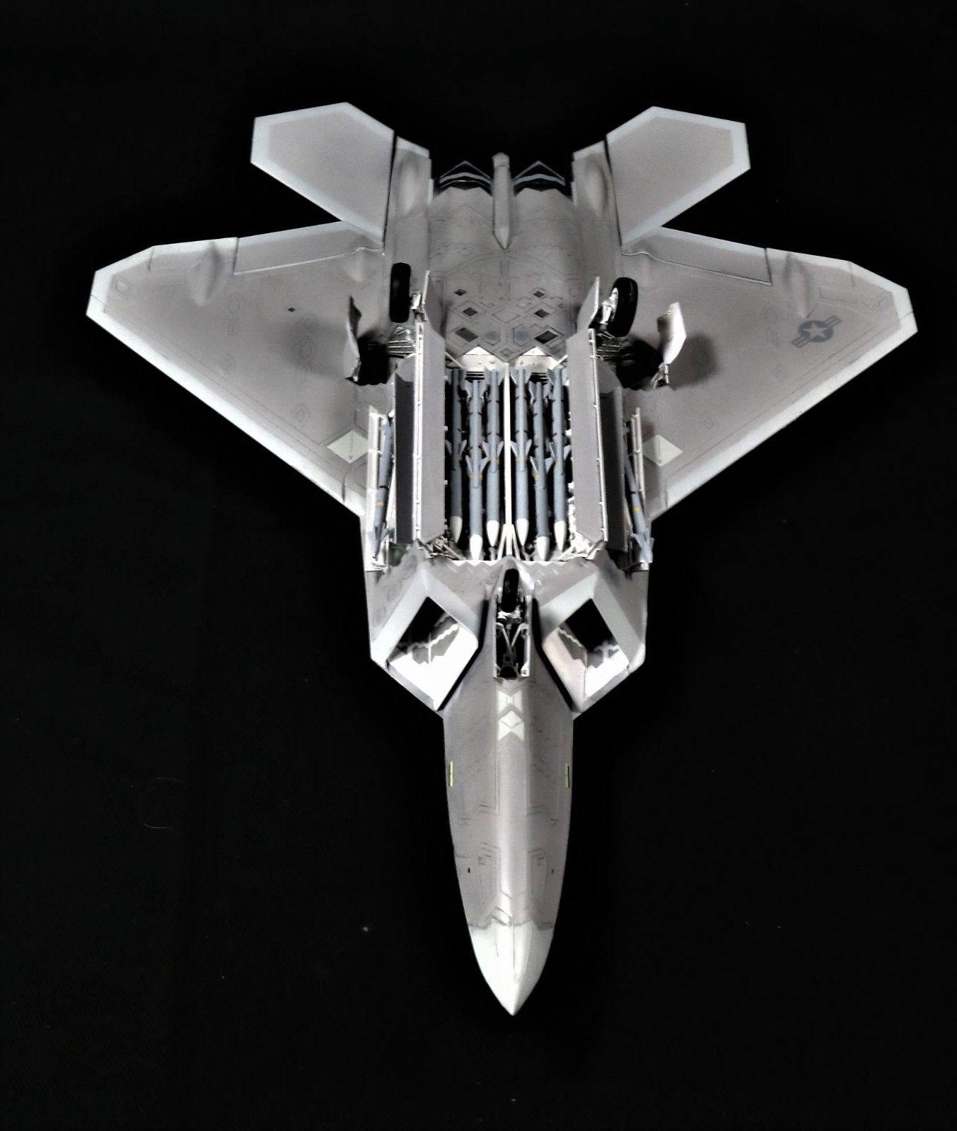 戦闘機　プラモデル　完成品　ハセガワ　1/48 F22 ラプター F-22 ラプター | 株式会社 ハセガワ