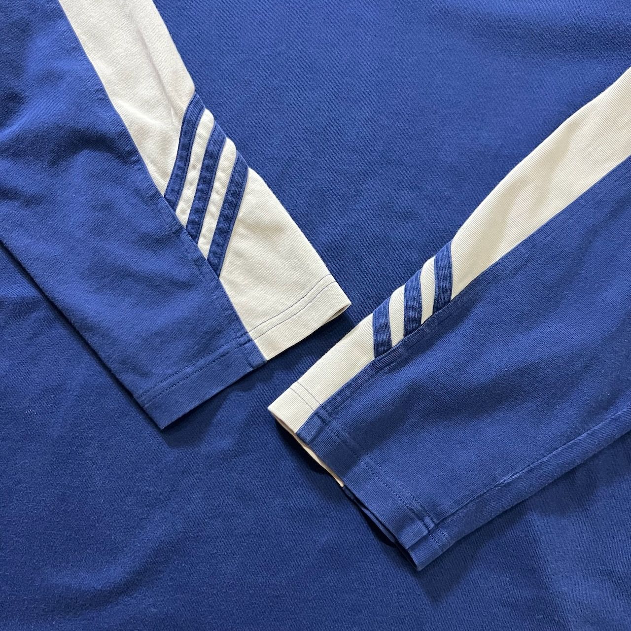 アディダス ネイビー