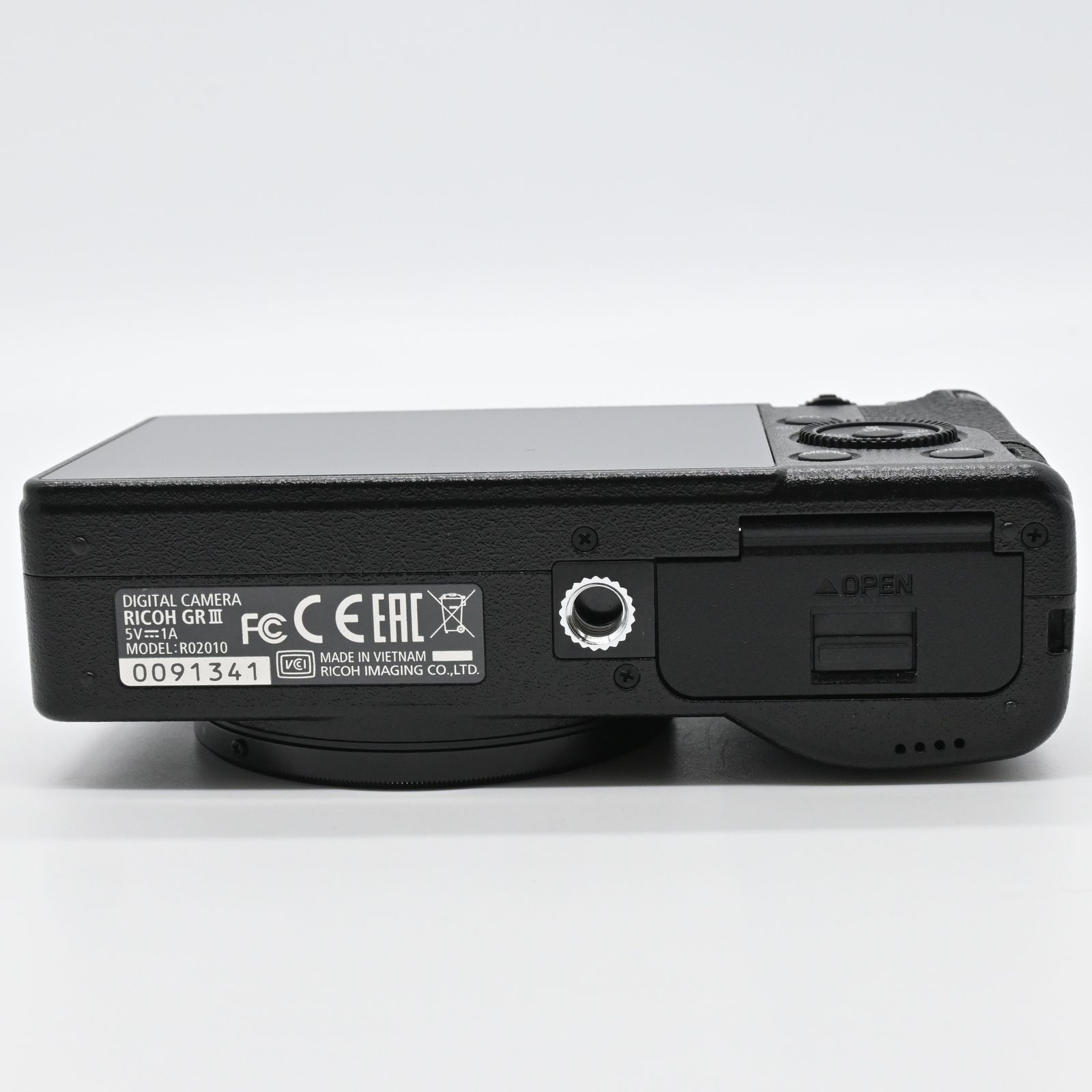 ★ほぼ新品★RICOH GR Ⅲ ショット数 851回 ☆ほぼ新品☆RICOH GR Ⅲ ショット数 2回 - メルカリ