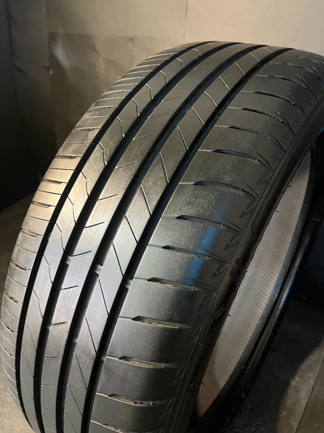 2025年製 約9.2分山 ブリヂストン BRIDGESTONE アレンザ ALENZA 001 RFT ランフラット 235|50R20 1本 送料無料 h_516