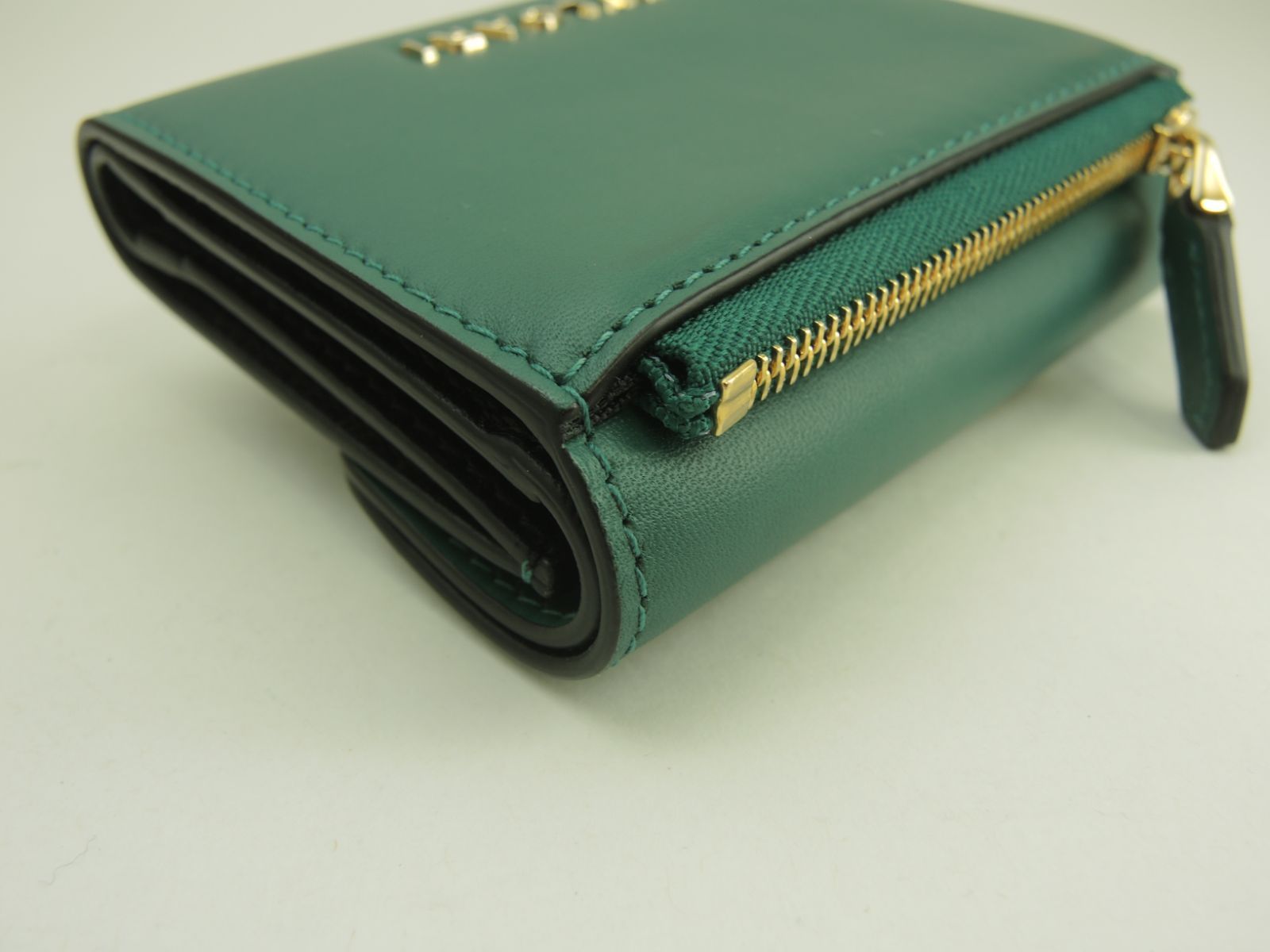 【希少】ブルガリ 長財布 セルペンティ フォーエバー 緑系 レザー 即納！ 【BVLGARI ブルガリ】 セルペンティ フォーエバー 財布