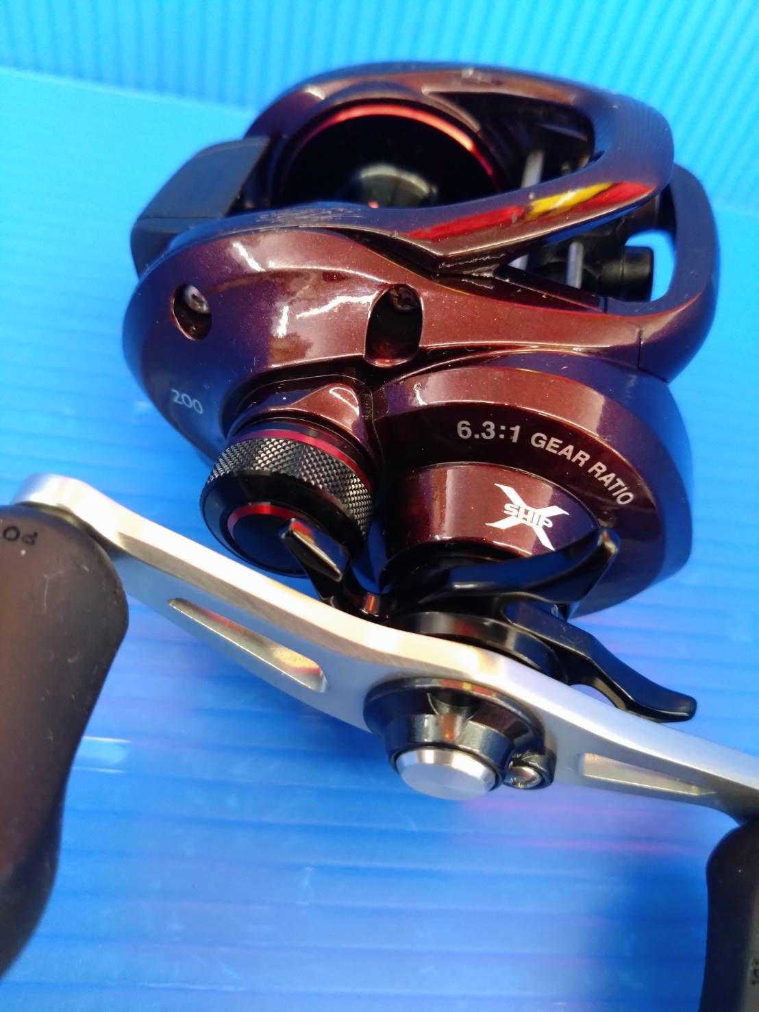 シマノ　14 スコーピオン200　右巻き Amazon | シマノ(SHIMANO) ベイトリール 両軸 14 スコーピオン