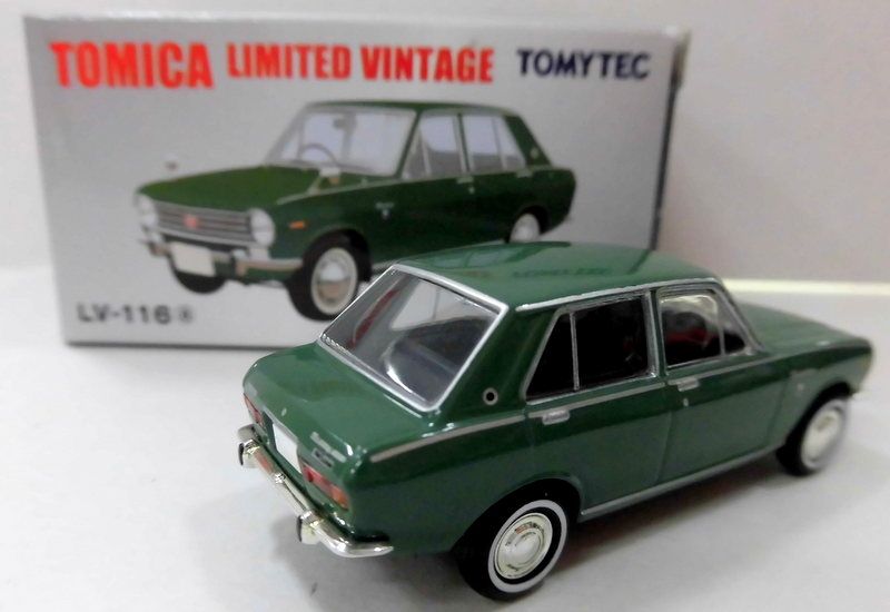 TOMYTEC TOMICA LIMITED VINTAGE ダットサン サニー 1000 4ドア