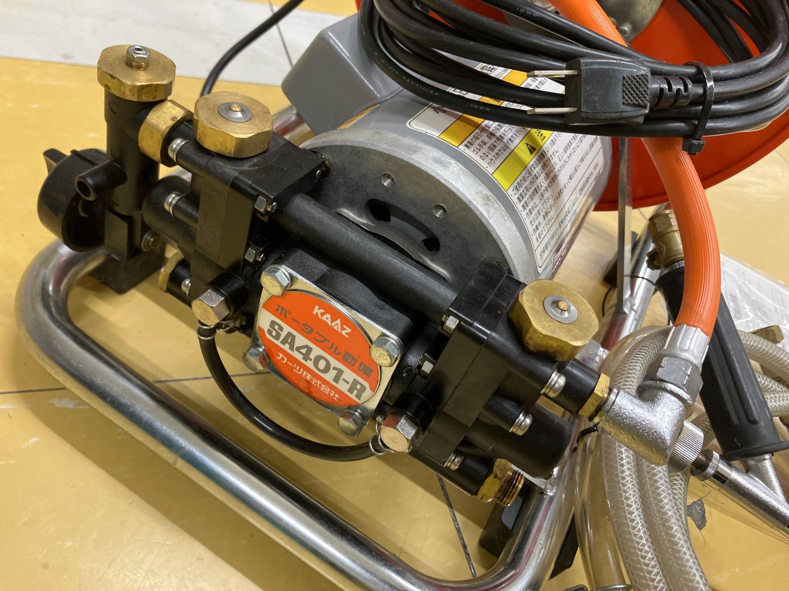 送料含む 品 カーツ SA401-R 単相 100V 消毒 動力噴霧機 家庭菜園 散布機 畑 庭の水やり消毒に アクトツール富山店 P STEELWINDOWSANDDOORS_COM