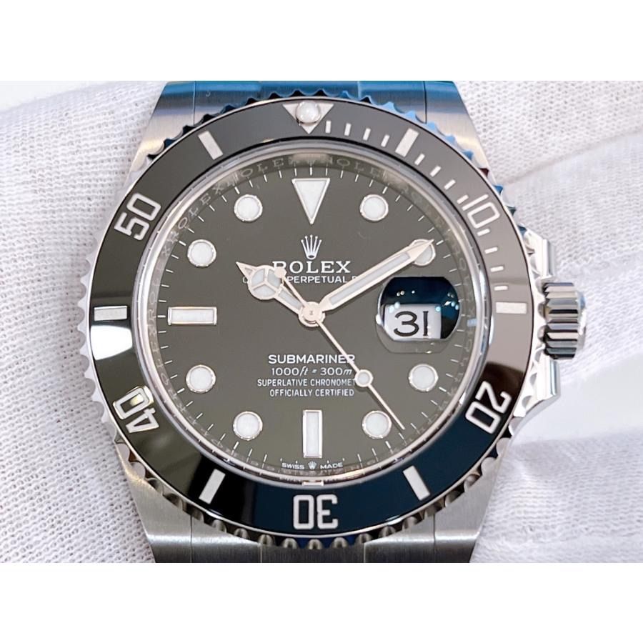 中古送料無料 ロレックス ROLEX Sランク 未使用品 126610LN ランダム番 黒サブ