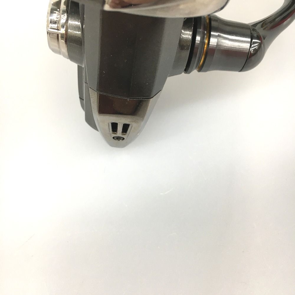 △△SHIMANO シマノ スピニングリール 20ツインパワー 3000MHG 外箱、ライン付属 △△SHIMANO シマノ スピニングリール 20ツインパワー 3000MHG 外箱