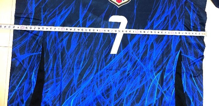 サッカー日本代表 最新ユニフォーム 三苫薫 7番 タグ付き 新品未