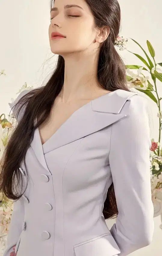 U オフショルダー