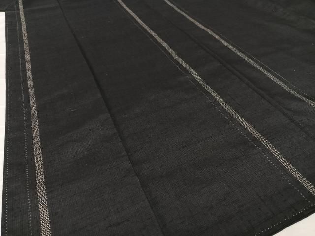 平和屋着物○塩沢紬 110亀甲 飛び亀甲柄 黒地 健勝苑扱い 正絹 逸品