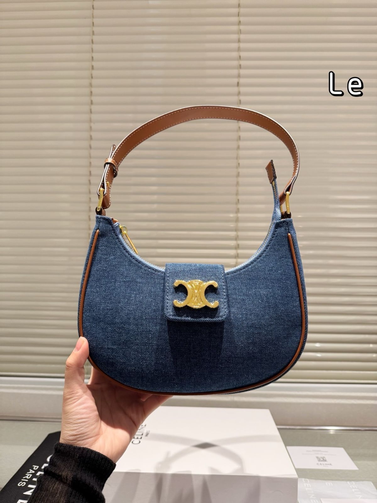 Celine] アヴァ アンダーアームバッグ - リサ同款 | セリーヌ