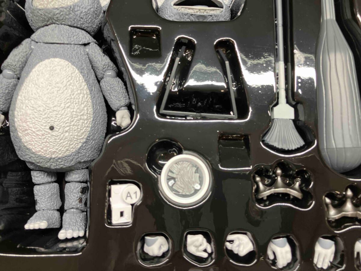 HERO ACTION FIGURE 快獣ブースカ モノクロバージョン 数量限定生産「HERO ACTION FIGURE 快獣ブースカ モノクロ