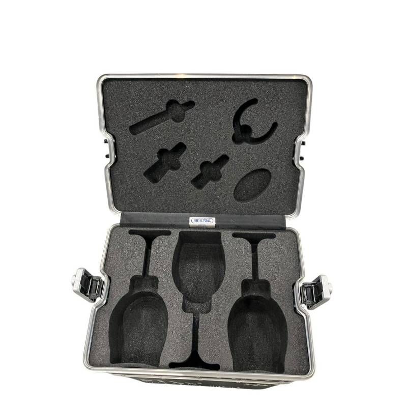 リモワ ワインケース