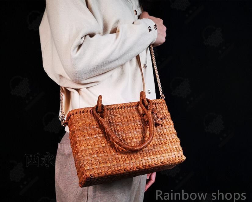 美品　未使用　職人手編み　山葡萄かっご　バッグ　定番　網代編み みだれ編み 山葡萄 かごバッグ 内布付き 網代編み 山ぶどう
