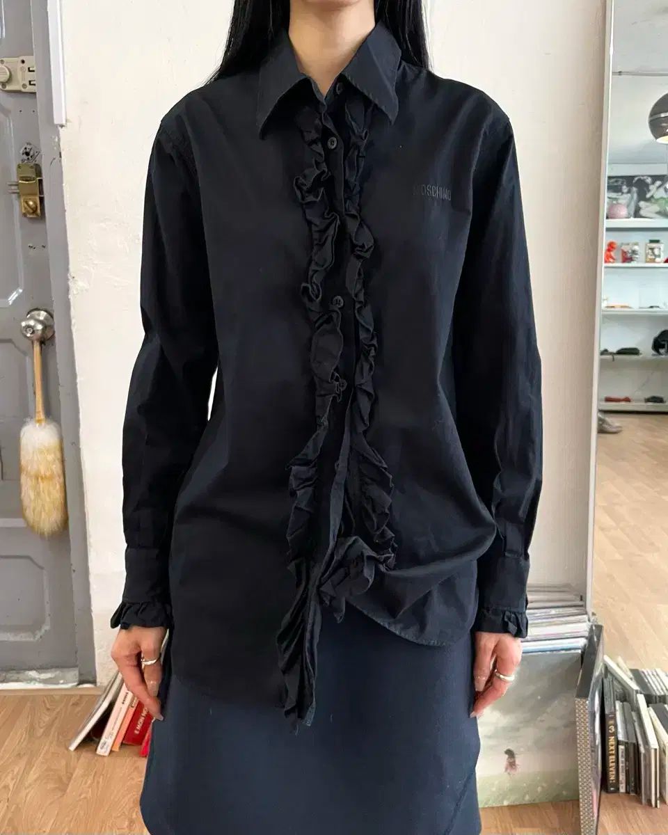 42 Moschino モスキーノ ジーンズ フリル シャツ 黒