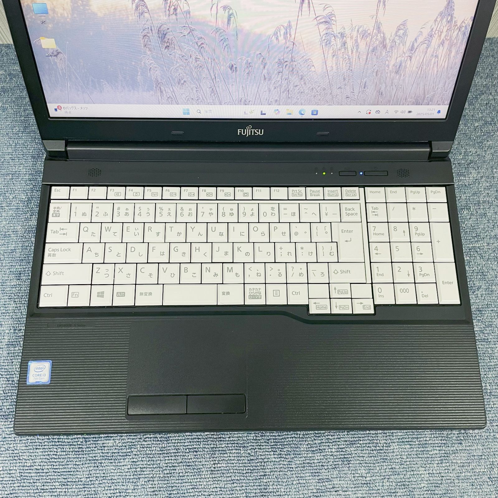 15.6インチノートパソコン