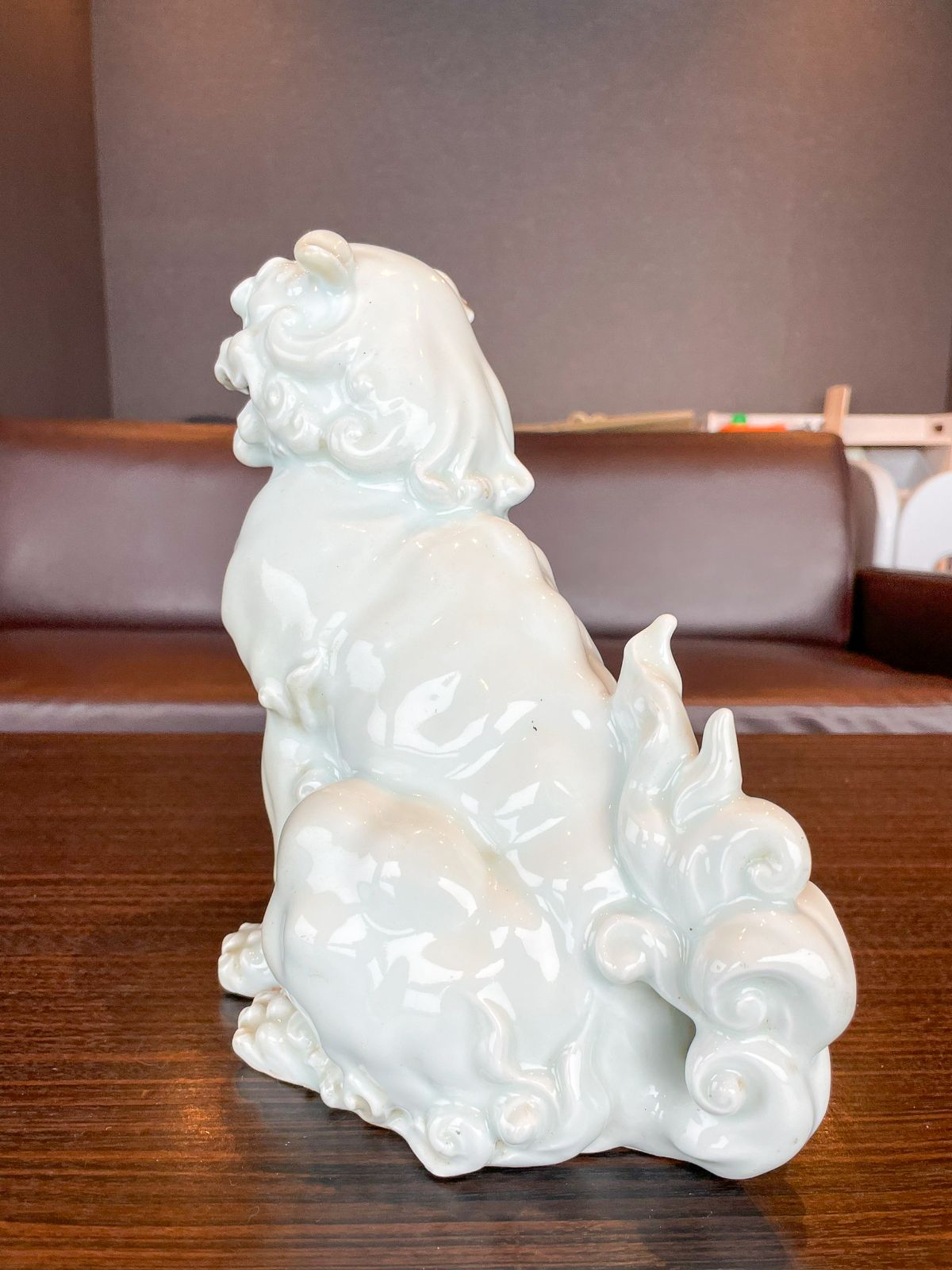 精巧白磁 狛犬（阿形）｜和モダンインテリア・飾り置物 こま犬