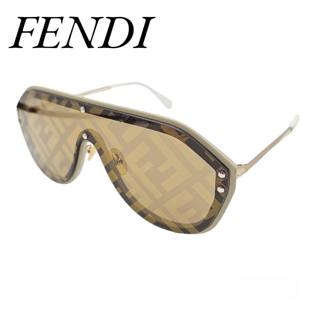 FENDI サングラス ファビュラスFF FENDI サングラス FENDI サングラス ファビュラスFF FENDI サングラス