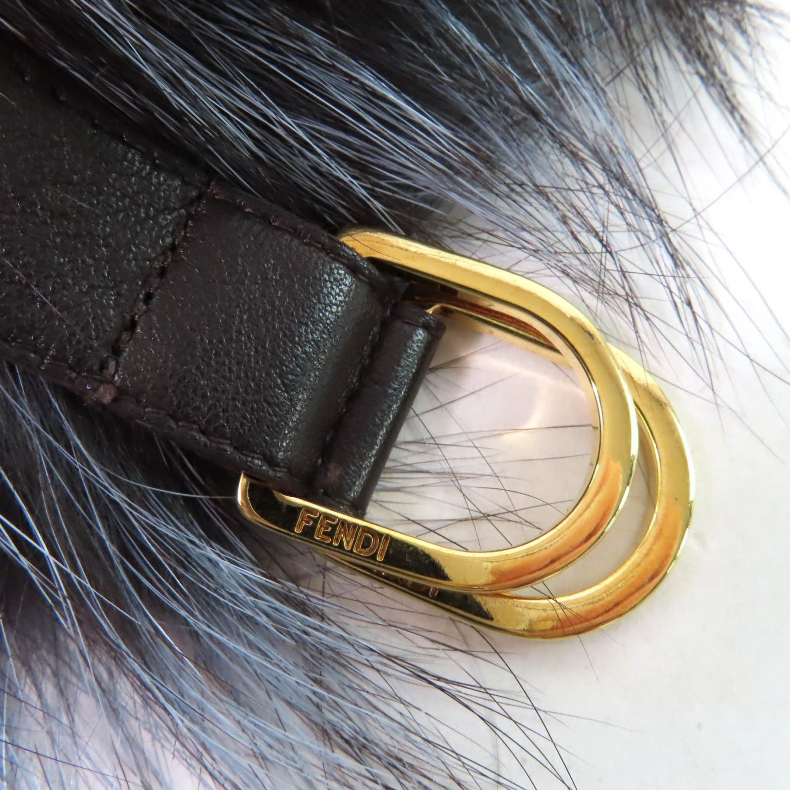 FENDI フェンディ シルクリボンティペット 黒 リアルファー