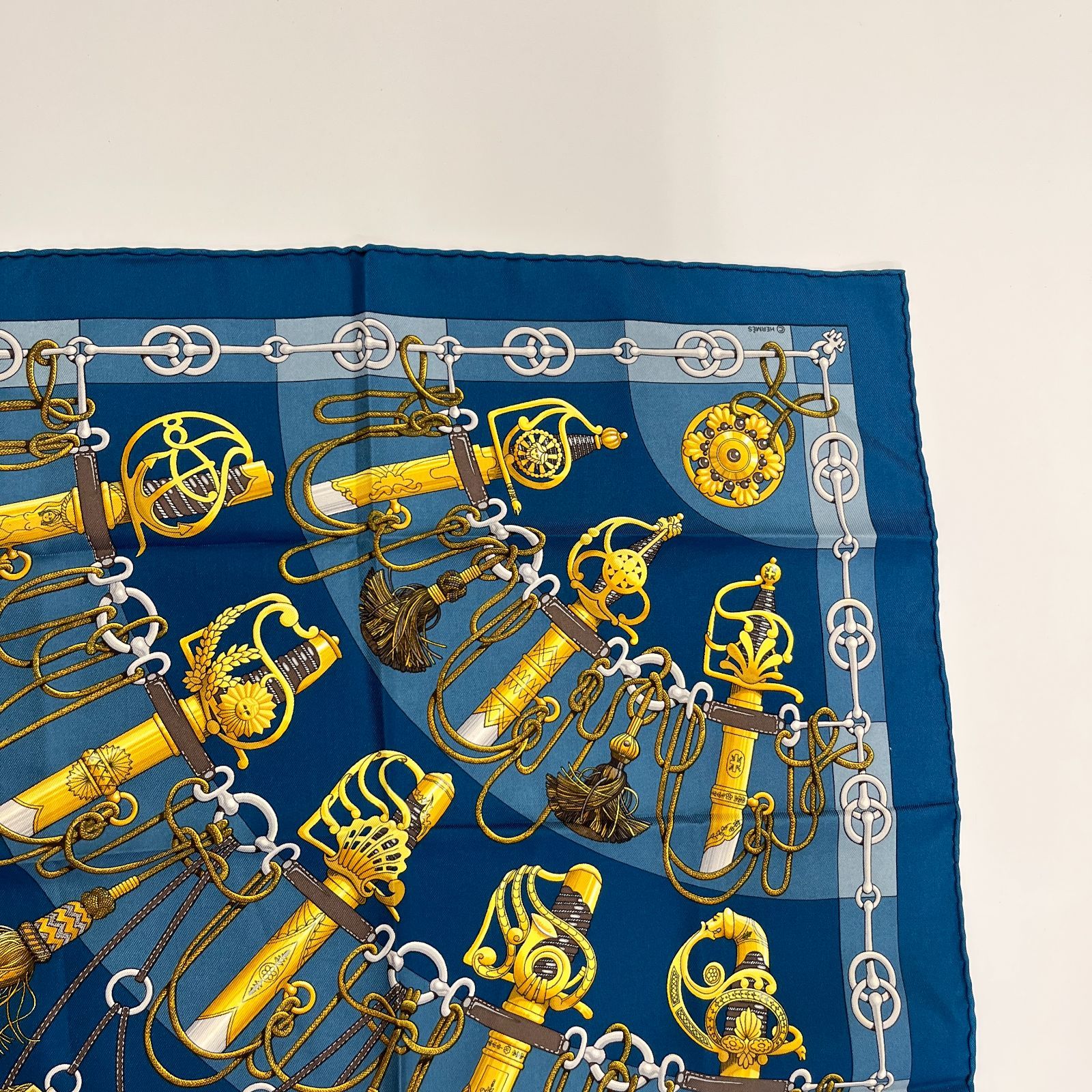 中古】HERMES エルメス スカーフ シルク マルチカラー ヴィンテージ  