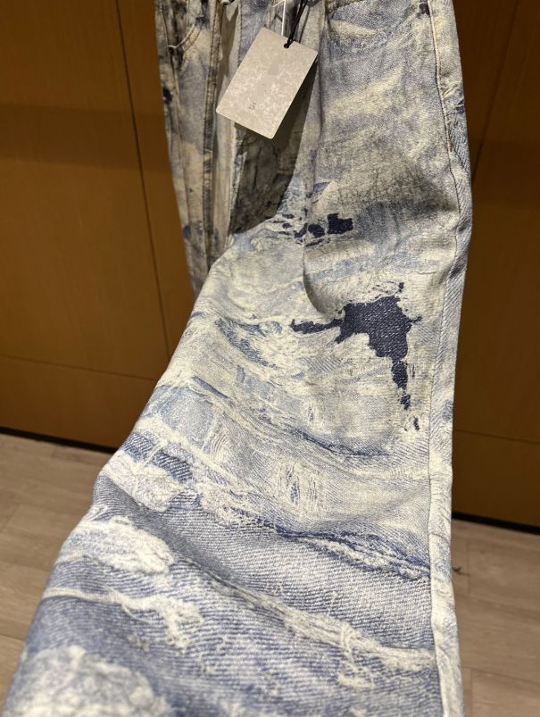 送料関税込■Acne Studios■ミッドライズ ワイドレッグ ジーンズ Acne Studios ミッドライズ ワイドジーンズ | ブラック