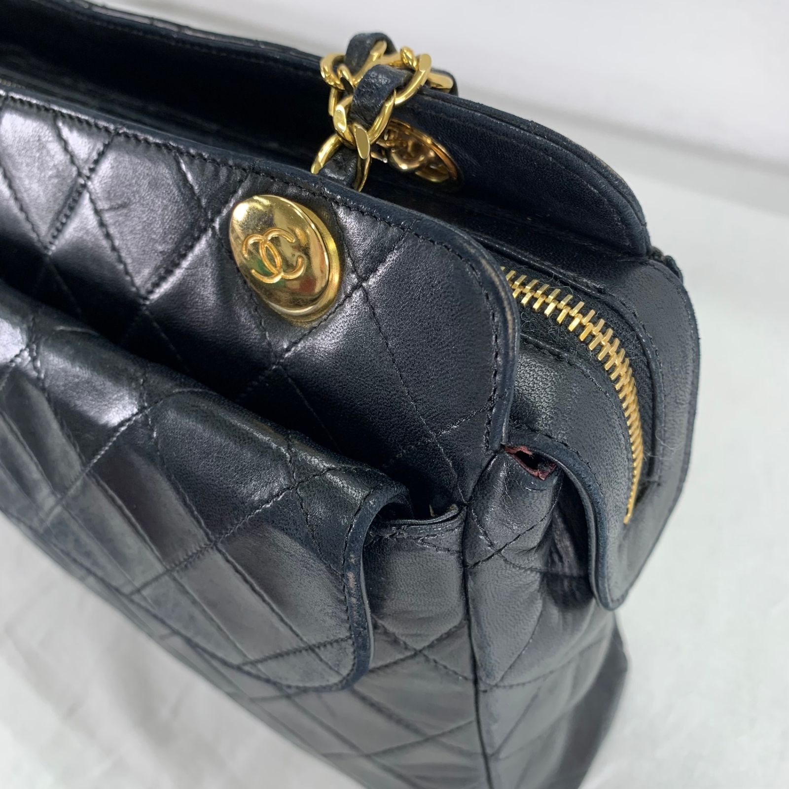 シャネル ココマーク チェーンショルダーバッグ　ギャランティカード有 CHANEL シャネル マトラッセ ココマーク チェーン ショルダー