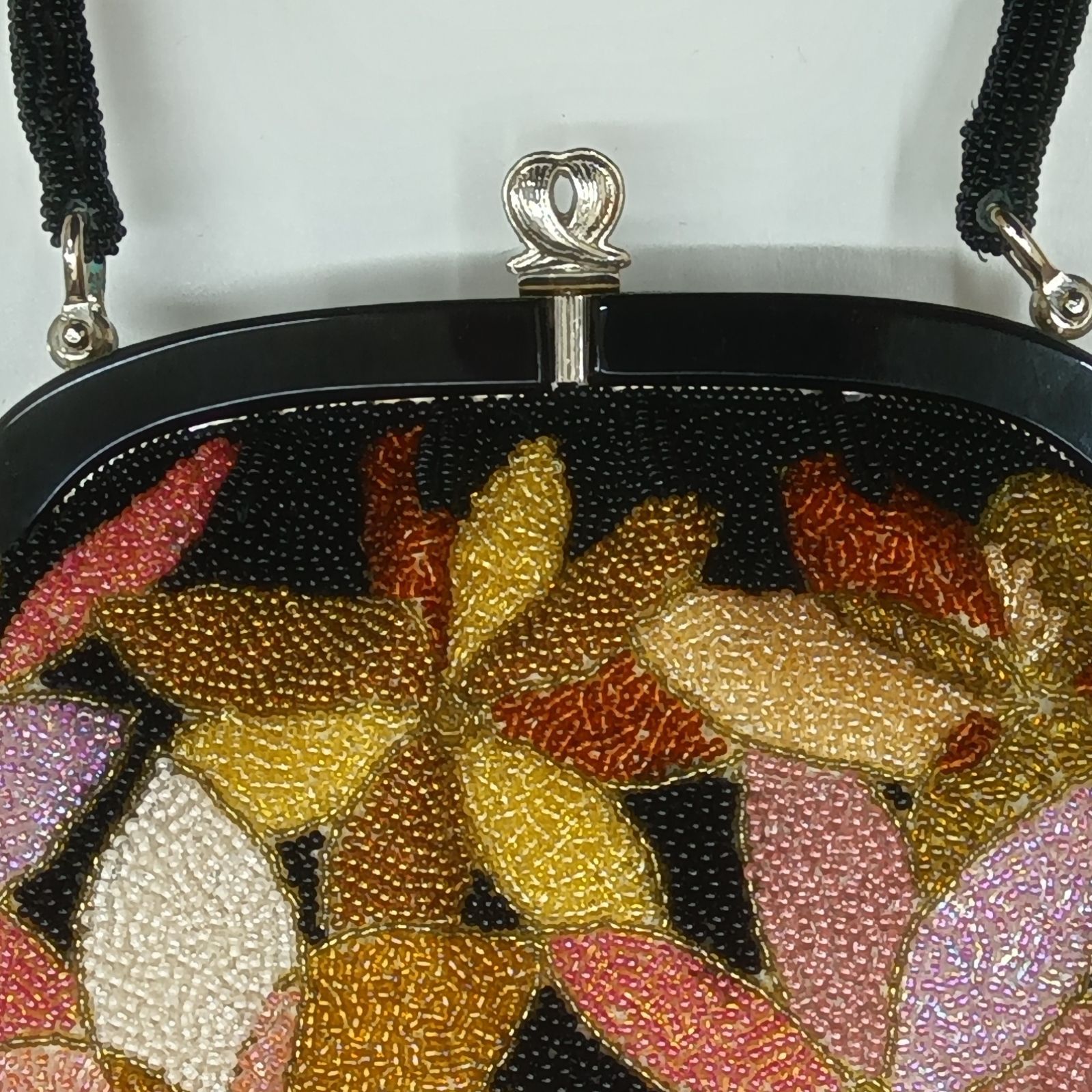 縁起吉🔴 昭和レトロ 希少レア 🔷 総柄 ビーズ刺繍バッグ ／ 立体的花