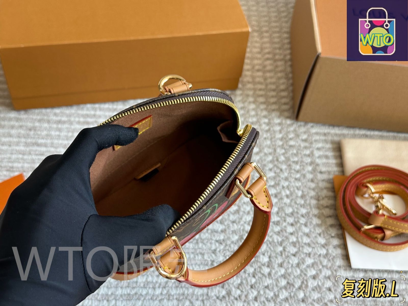 今日WTO】Louis Vuitton ルイヴィトン アルマ シェルバッグ