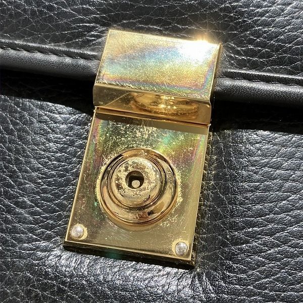 ジャンニヴェルサーチ バッグ