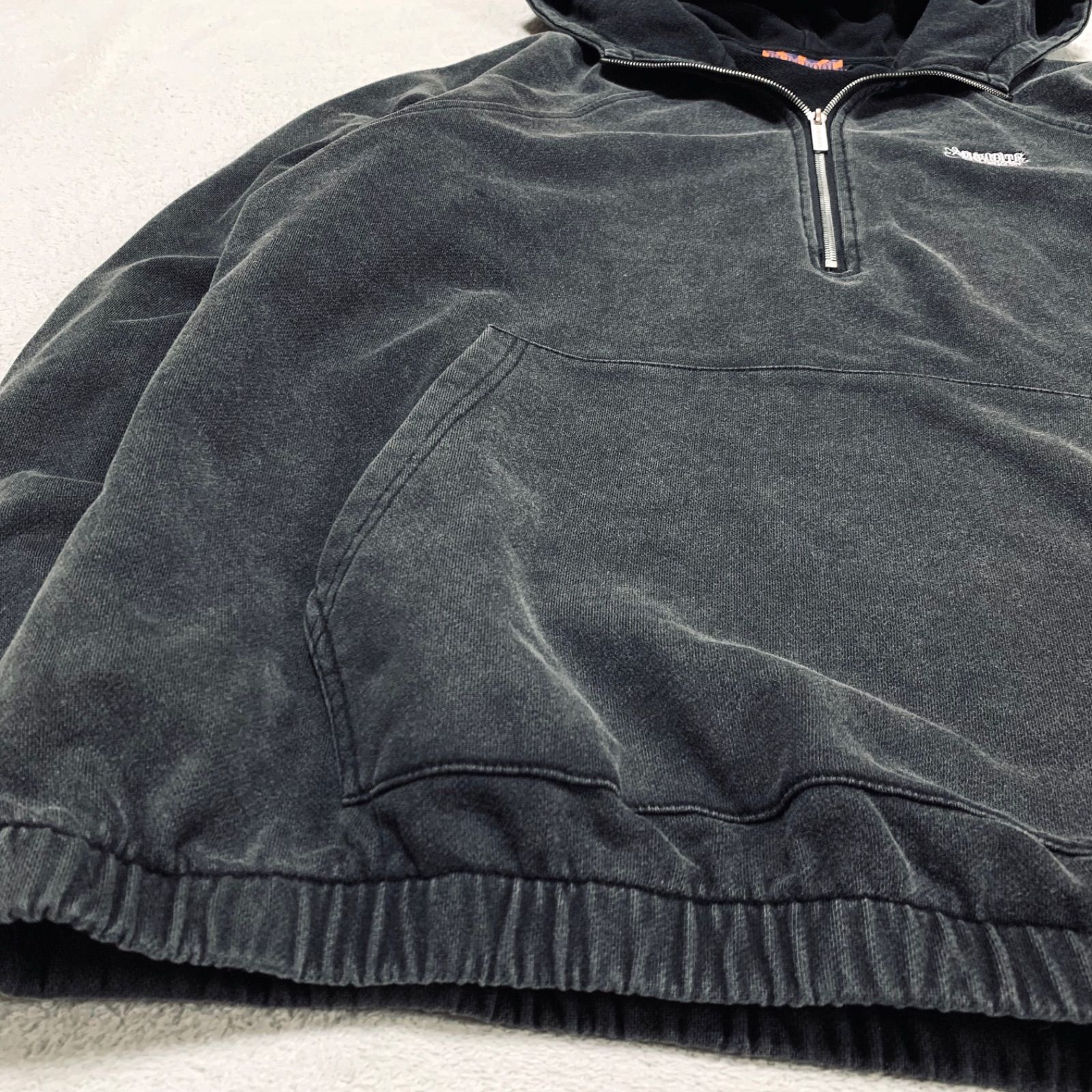 黒系 バッズプール