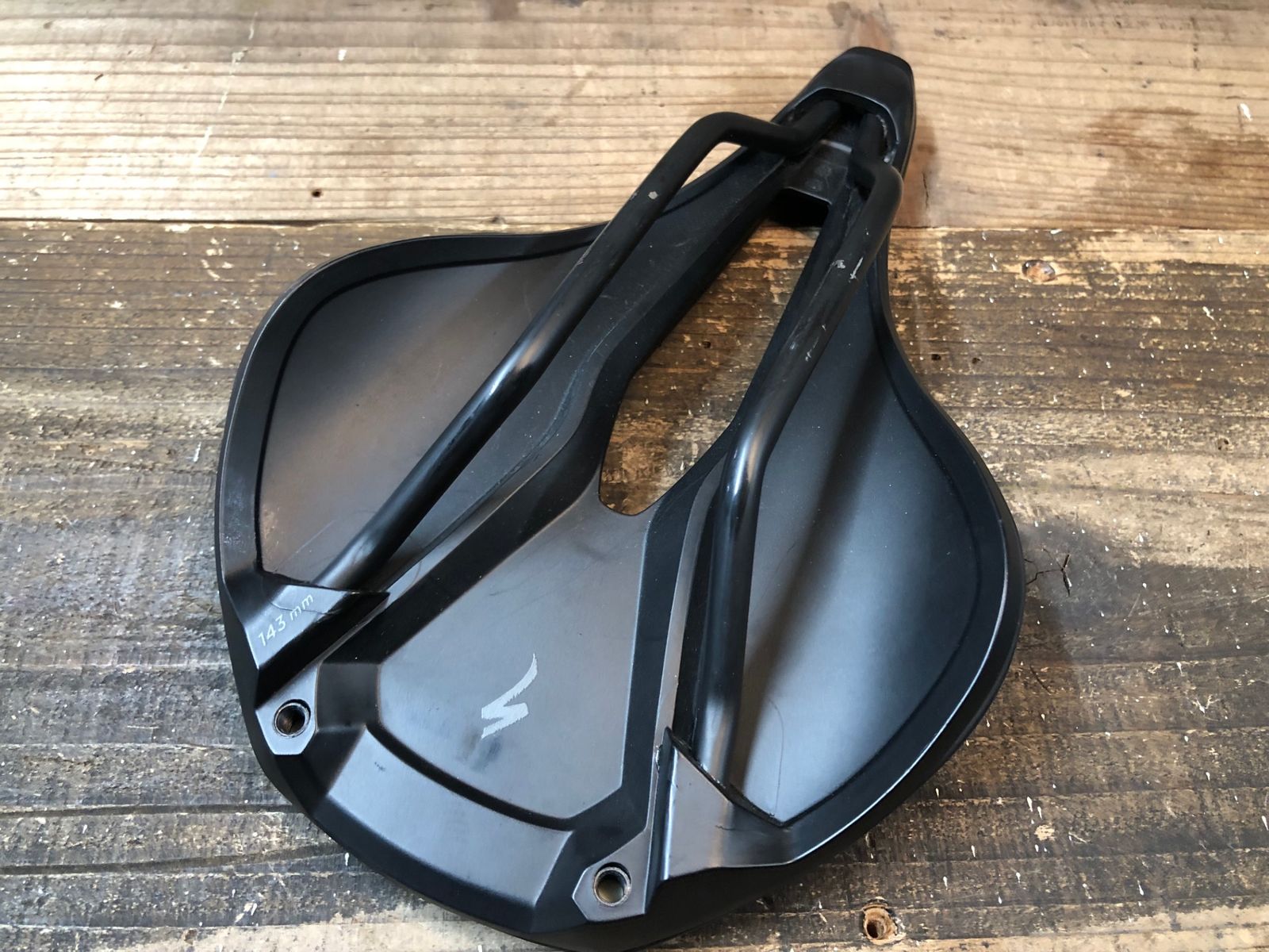 Specialized パワーサドル 143mm POWER ARC EXPERT SADDLE BLK 143