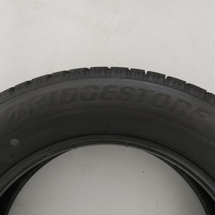 0T25007 スタッドレスタイヤ BRIDGESTONE ブリヂストン BLIZZAK VRX2 225|60R17 4本セット